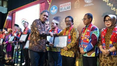 Photo of 8 Karya Budaya Riau Ini Dapat Sertifikat WBTB Indonesia