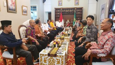 Photo of Gubernur Syamsuar Dukung Pemekaran Kabupaten Kota di Riau: Kita Harus Cerdik untuk Maju